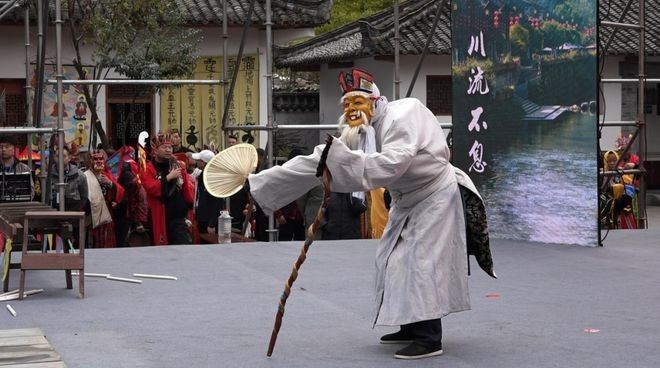 中国·青木川第二届全国傩艺绝技大赛成功举办 赢得了在场游客、嘉宾阵阵喝彩。_快讯_中国傩戏网