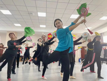 杨阳 扬州市邗江区傩舞（跳娘娘）传承人