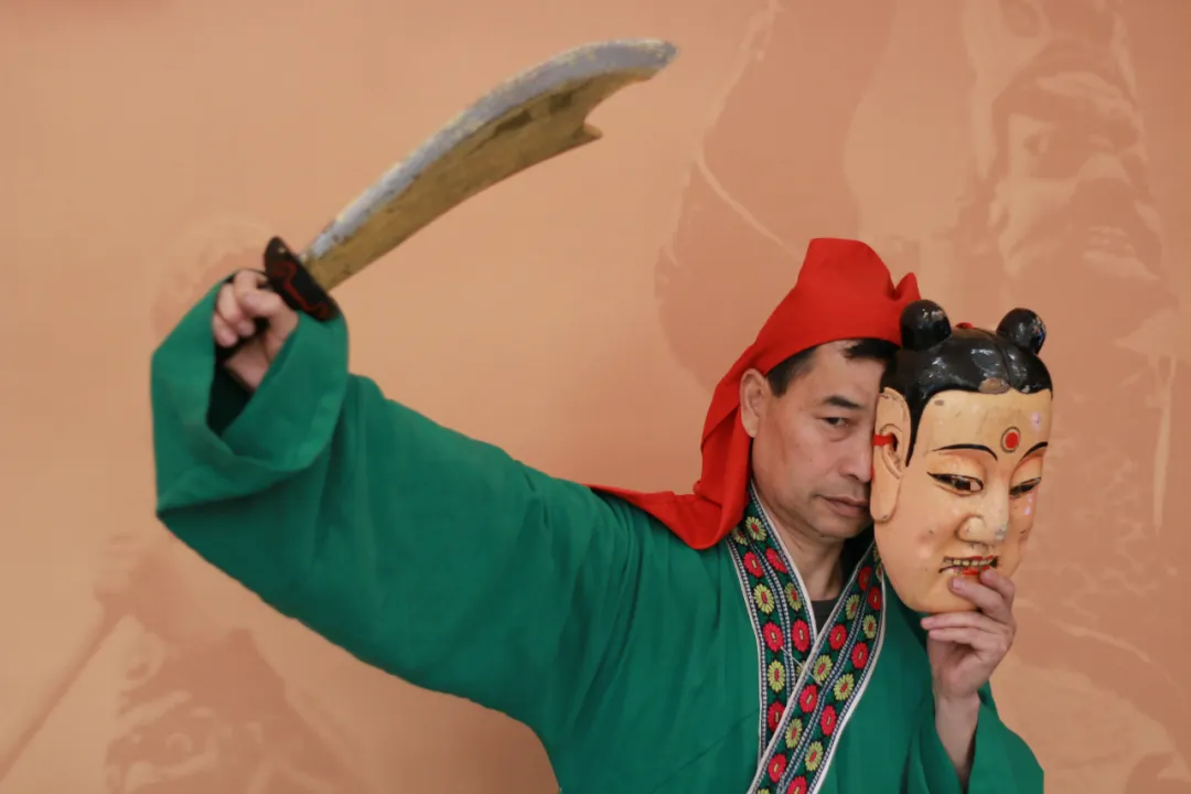 肖亦萍 （萍乡耍傩神）傩舞国家级非遗传承人