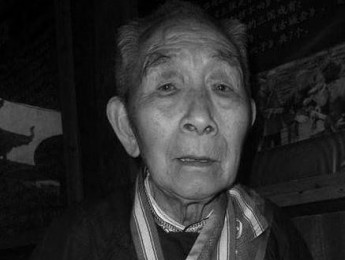 龙子明 国家级非物质文化遗产项目傩戏（侗族傩戏）代表性传承人