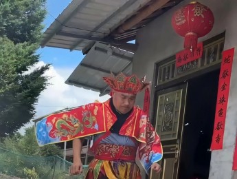 张贵州 端公戏家族第七代传人 川东端公戏协会副会长