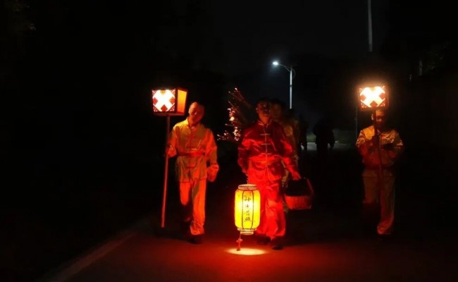  傩灯映古韵 非遗焕新彩——中秋之夜上栗县傩灯活动圆满举行