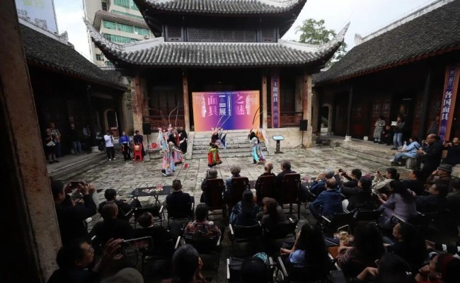  “面具之魅——从世界到安顺的文明对话”展览在安顺武庙开幕 (免费展出一个月无需预约)